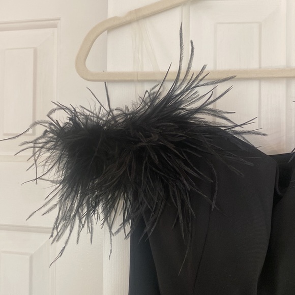 NOCTURNE LONG SLIT DRESS WITH FEATHERS - Picture 4 of 7